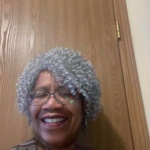 Meet your Posher, Gayle